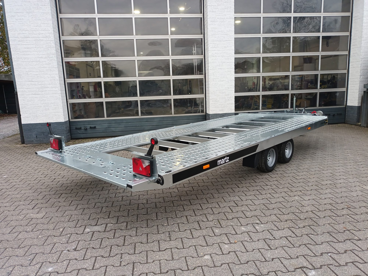 Martz Cartrailer GT KIPP 480/2 3T 480x205cm Profi Lohr Stahl Winde 10" 3000kg 100km/H - Автотранспортна приколка: слика 2 Martz Cartrailer GT KIPP 480/2 3T 480x205cm Profi Lohr Stahl Winde 10" 3000kg 100km/H - Автотранспортна приколка: слика 2