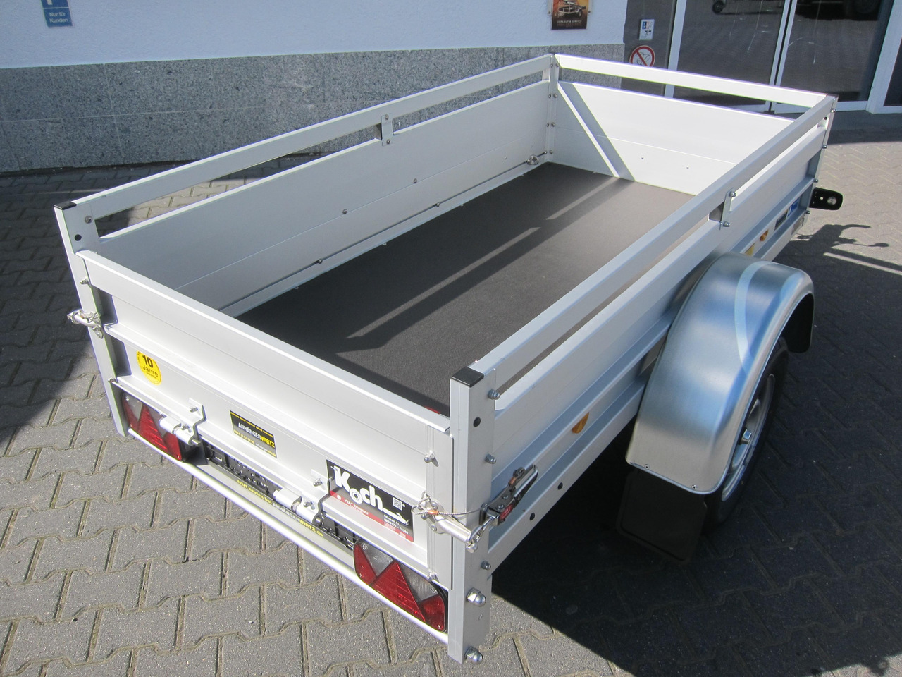 PKW Anhänger Koch Aluline U2 205x105x40cm (XS) 750kg 100 km/H order Aktion - Автомобил приколка: слика 2 PKW Anhänger Koch Aluline U2 205x105x40cm (XS) 750kg 100 km/H order Aktion - Автомобил приколка: слика 2