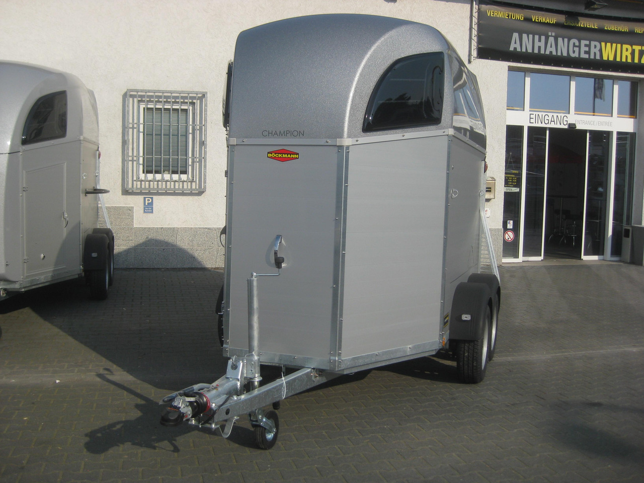 Pferdeanhänger Böckmann Champion C 2700kg CFF+ 100 km/H - Приколка за коњи: слика 1 Pferdeanhänger Böckmann Champion C 2700kg CFF+ 100 km/H - Приколка за коњи: слика 1