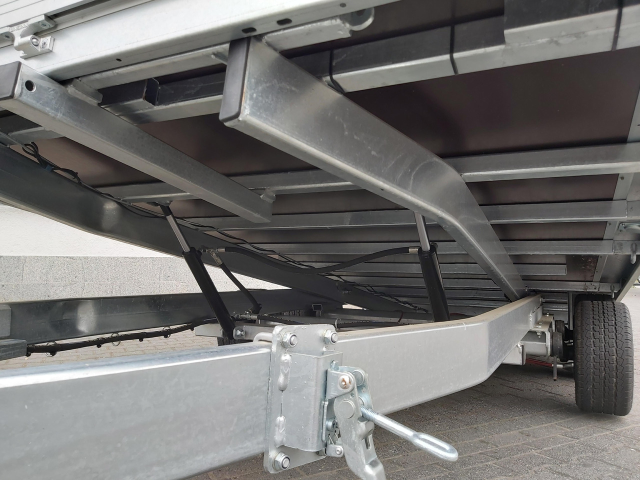 Unsinn Maschinentransporter PKL 3042-10-2040 426x204x350cm easyload Alufelgen 3000kg - Приколка платформа: слика 5 Unsinn Maschinentransporter PKL 3042-10-2040 426x204x350cm easyload Alufelgen 3000kg - Приколка платформа: слика 5