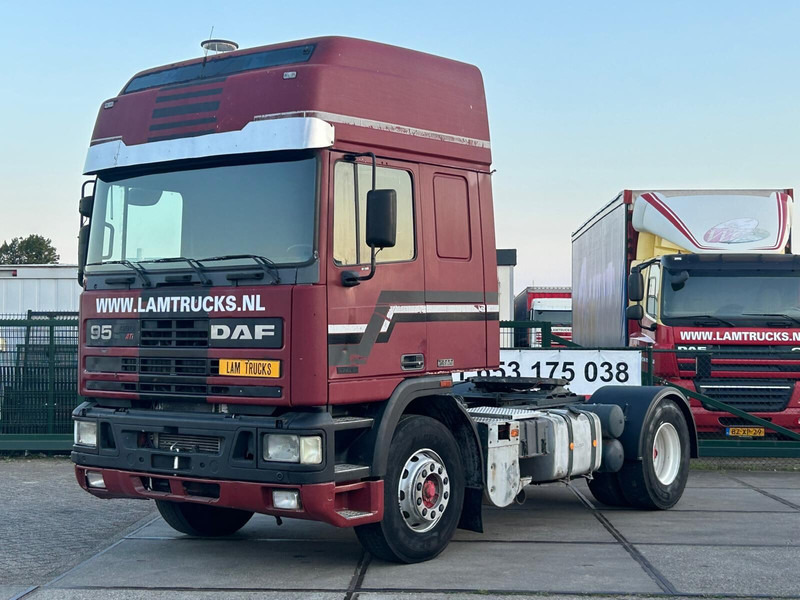 DAF 95.430 Ati MANUAL RETARDER - Камион влекач: слика 1 DAF 95.430 Ati MANUAL RETARDER - Камион влекач: слика 1