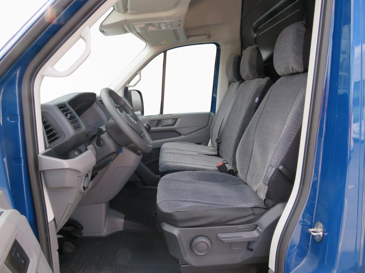 Товарно комбе VOLKSWAGEN Crafter 35 L3H3 Kasten Klima Navi ZV: слика 15 Товарно комбе VOLKSWAGEN Crafter 35 L3H3 Kasten Klima Navi ZV: слика 15