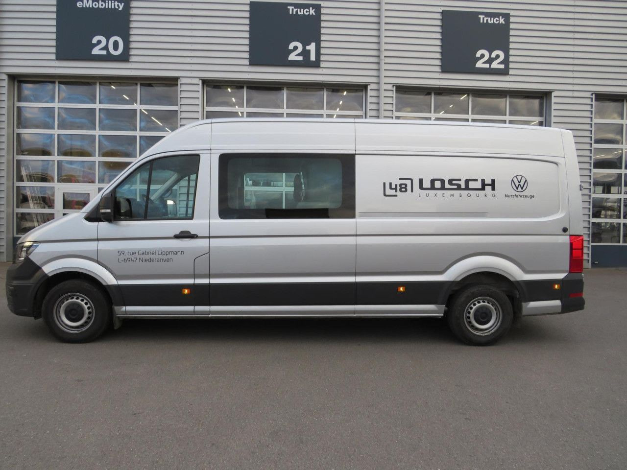 Volkswagen Crafter 35 L4H3 Doka Kasten Volkswagen Crafter 35 L4H3 Doka Kasten Klima AHK Navi ZV - Товарно комбе, Комби со двојна кабина: слика 3 Volkswagen Crafter 35 L4H3 Doka Kasten Volkswagen Crafter 35 L4H3 Doka Kasten Klima AHK Navi ZV - Товарно комбе, Комби со двојна кабина: слика 3