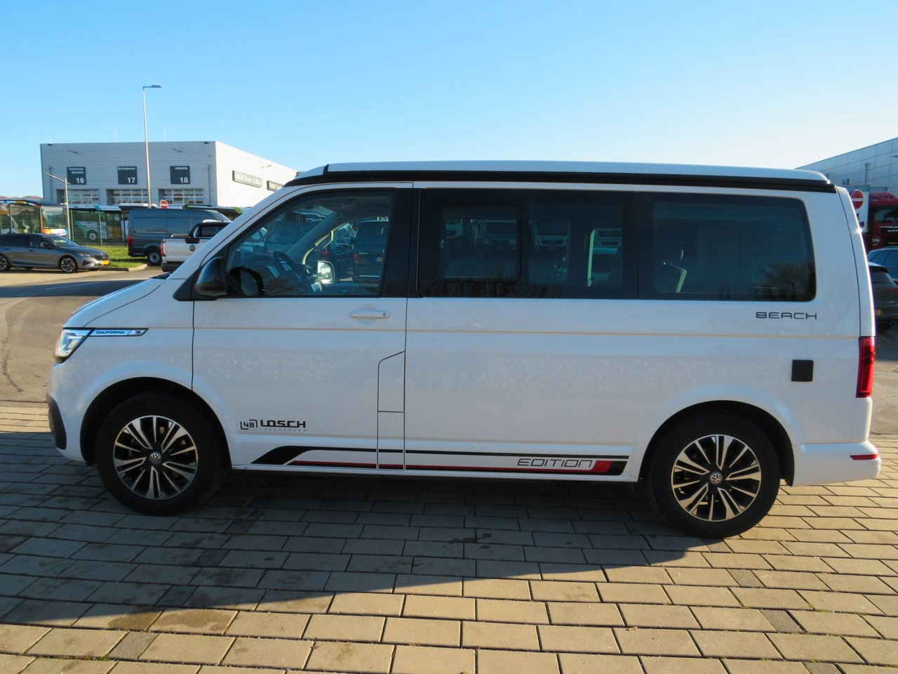 Volkswagen T6.1 California Beach Camper Edition - Автомобил: слика 3 Volkswagen T6.1 California Beach Camper Edition - Автомобил: слика 3