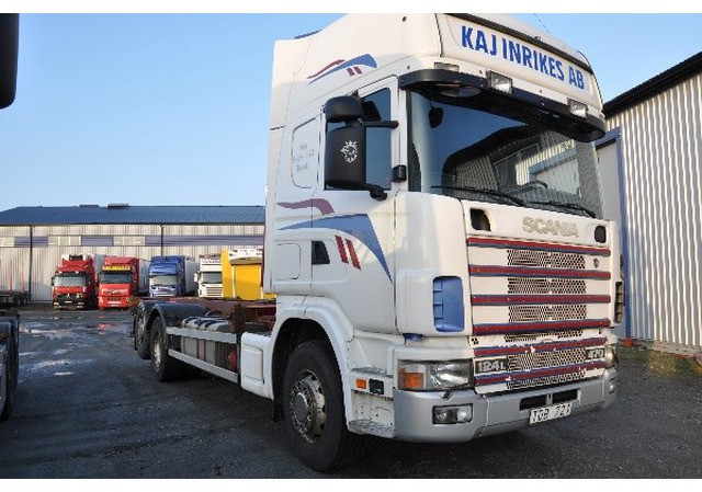 Scania 124 6X2 470 - Транспортер на контејнер/ Камион со променливо тело: слика 2 Scania 124 6X2 470 - Транспортер на контејнер/ Камион со променливо тело: слика 2