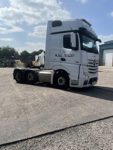 Mercedes Actros 2545 6x2 Tractor Unit - Камион влекач: слика 4 Mercedes Actros 2545 6x2 Tractor Unit - Камион влекач: слика 4