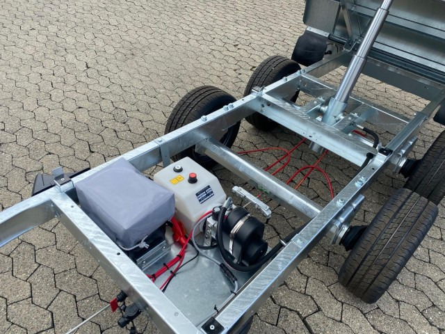 Нов Кипер приколка Brenderup Rückwärtskipper BT4260STB 2000, 2,0 to., E-Pumpe, 259x143x35cm: слика 7 Нов Кипер приколка Brenderup Rückwärtskipper BT4260STB 2000, 2,0 to., E-Pumpe, 259x143x35cm: слика 7