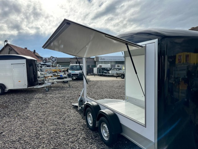 Cheval Liberte Debon Roadster 500 Sandwich Verkaufsklappe 2000 kg, 100 km/h, 320x167x200cm - Приколка сандучар: слика 1 Cheval Liberte Debon Roadster 500 Sandwich Verkaufsklappe 2000 kg, 100 km/h, 320x167x200cm - Приколка сандучар: слика 1