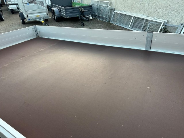 Hapert Azure H-2 Hochlader 6050 x 2200 x 300 mm, ZG 3,5 to. parabel - Автомобил приколка: слика 4 Hapert Azure H-2 Hochlader 6050 x 2200 x 300 mm, ZG 3,5 to. parabel - Автомобил приколка: слика 4