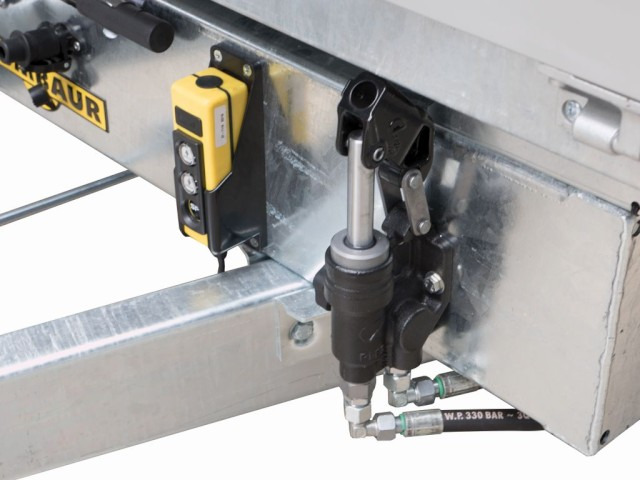 Humbaur 3-Seitenkipper HTK 3500.41 Alu Tridem, 4100 x 2100 x 350 mm, 3,5 to. - Кипер приколка: слика 3 Humbaur 3-Seitenkipper HTK 3500.41 Alu Tridem, 4100 x 2100 x 350 mm, 3,5 to. - Кипер приколка: слика 3