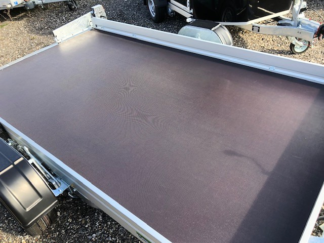 Humbaur Absenkanhänger HKT 183117 S, 3100 x 1765 x 150 mm, 1,8 to. - Автомобил приколка: слика 5 Humbaur Absenkanhänger HKT 183117 S, 3100 x 1765 x 150 mm, 1,8 to. - Автомобил приколка: слика 5