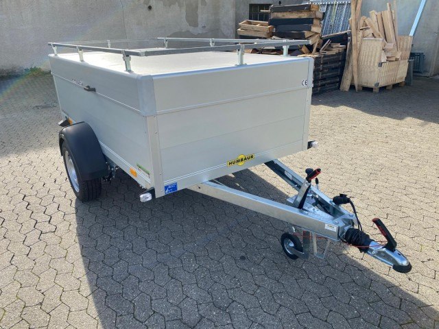 Humbaur HA 132513-5 mit Holz-Alu Deckel mit Reling 1300 kg, 2510 x 1310 x 500mm, 100 km/h - Автомобил приколка: слика 3 Humbaur HA 132513-5 mit Holz-Alu Deckel mit Reling 1300 kg, 2510 x 1310 x 500mm, 100 km/h - Автомобил приколка: слика 3