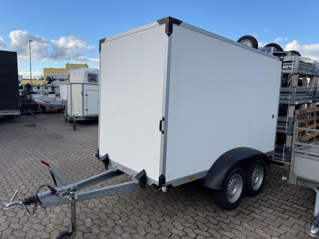 Humbaur Koffer HK 203015-18P, 2,0 to. 3040x1510x2000mm, 100 km/h - Приколка сандучар: слика 2 Humbaur Koffer HK 203015-18P, 2,0 to. 3040x1510x2000mm, 100 km/h - Приколка сандучар: слика 2