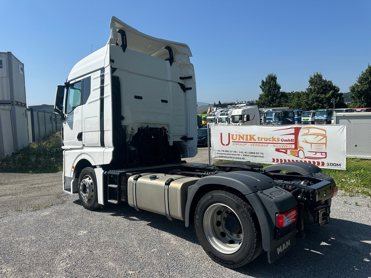 MAN TGX 18.470 4x2 Lowliner 2Tank LED - Камион влекач: слика 5 MAN TGX 18.470 4x2 Lowliner 2Tank LED - Камион влекач: слика 5