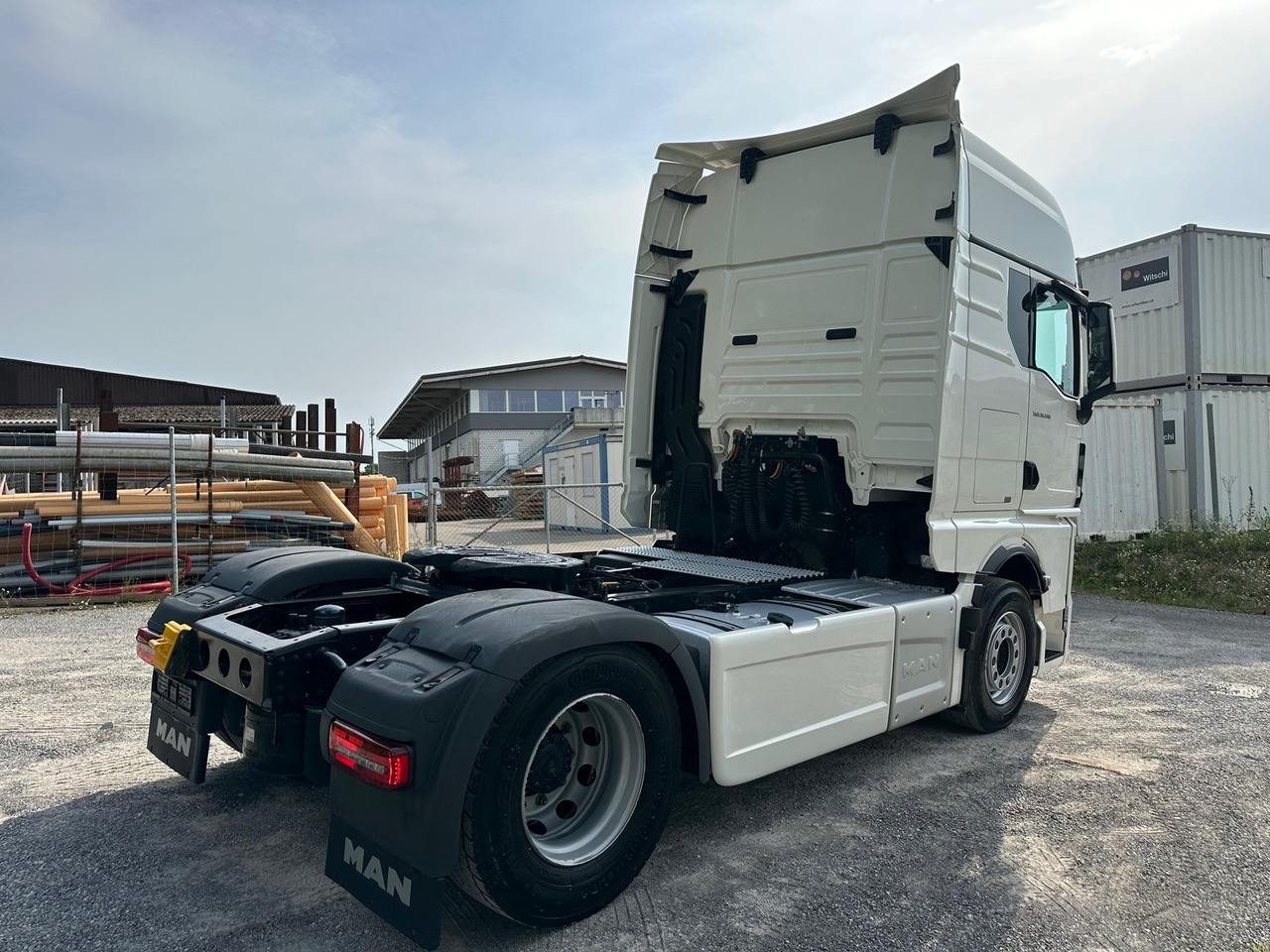 MAN TGX 18.510 4x2 Hydraulik LED 2Tank - Камион влекач: слика 4 MAN TGX 18.510 4x2 Hydraulik LED 2Tank - Камион влекач: слика 4