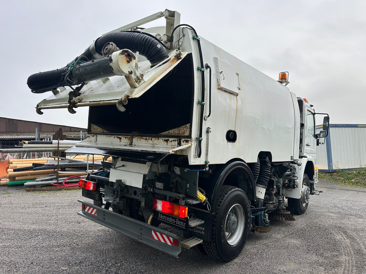 MERCEDES-BENZ Atego 1823 4x4 Faun 7m3 - Возило за метење: слика 5 MERCEDES-BENZ Atego 1823 4x4 Faun 7m3 - Возило за метење: слика 5