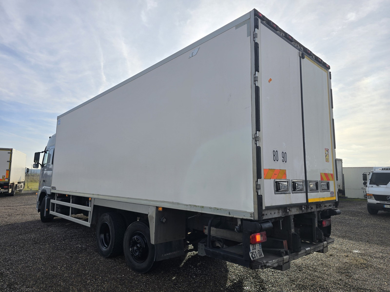 VOLVO FH500 - EEV - 6x2 - Steering Axle - Frigo - Meat Rail - Камион ладилник: слика 4 VOLVO FH500 - EEV - 6x2 - Steering Axle - Frigo - Meat Rail - Камион ладилник: слика 4