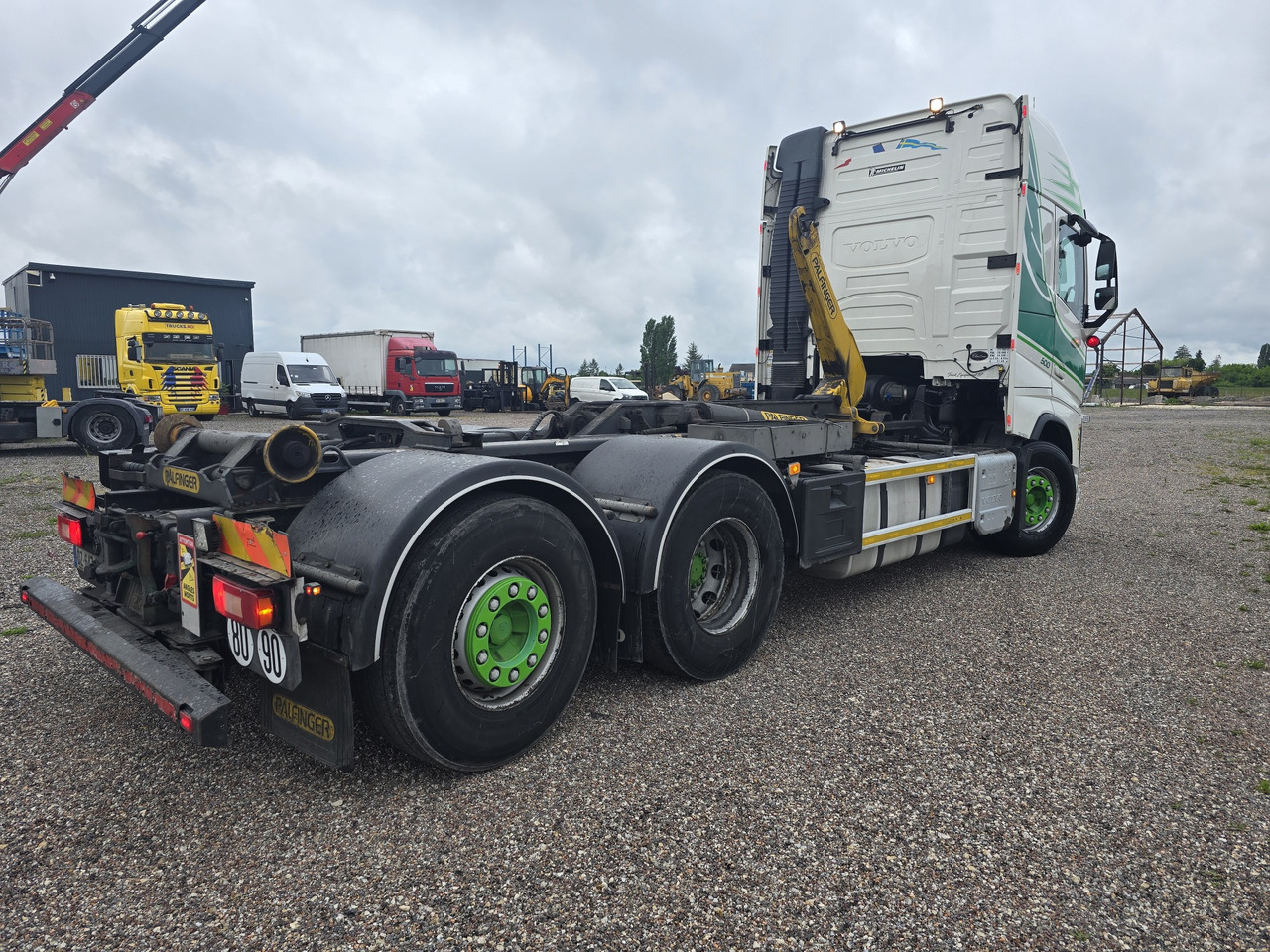 VOLVO FH500 Globe XL - Камион со кука за подигање: слика 3 VOLVO FH500 Globe XL - Камион со кука за подигање: слика 3