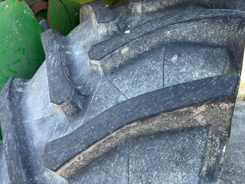 Комбајн John Deere 2058: слика 7 Комбајн John Deere 2058: слика 7