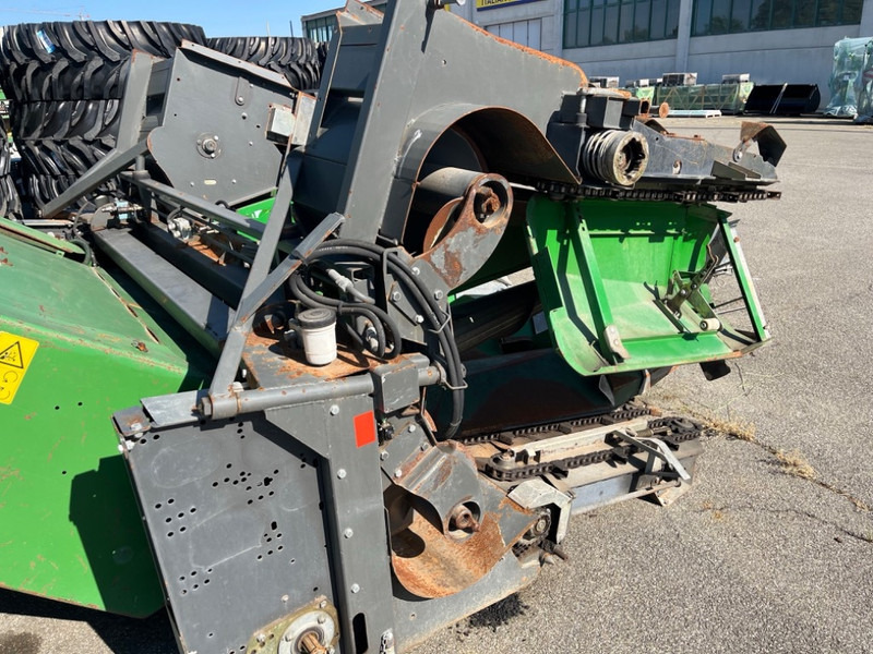 Комбајн John Deere 2058: слика 13 Комбајн John Deere 2058: слика 13