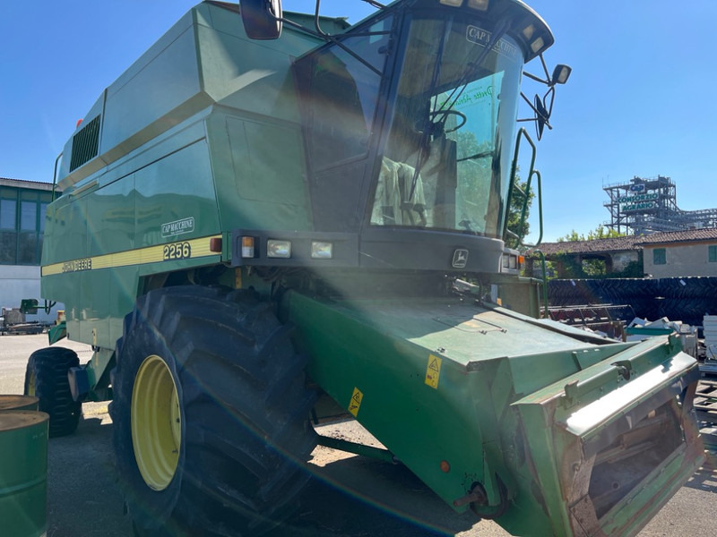 John Deere 2256 - Комбајн: слика 5 John Deere 2256 - Комбајн: слика 5