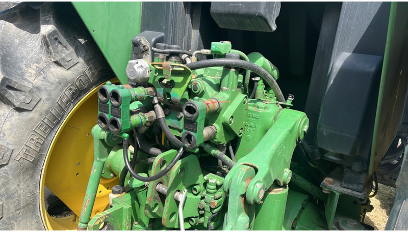 John Deere 6600 - Трактор: слика 4 John Deere 6600 - Трактор: слика 4