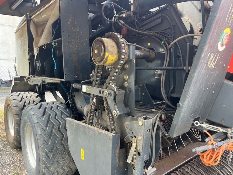 Kuhn LSB 1290 - Балирка за квадратни бали: слика 4 Kuhn LSB 1290 - Балирка за квадратни бали: слика 4