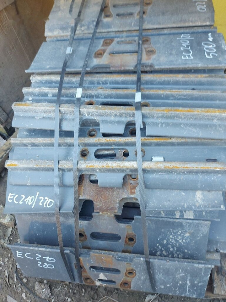 Grouser pads 600 mm Daewoo-Doosan DX225 NLC, Daewoo-Doosan Solar 220, Daewoo-Doosan Solar 225, Hitachi ZX180 LC, Hitachi ZX240, Hyundai HX180 HIGH WALKER, Komatsu PC150 LC, Komatsu PC160, Komatsu PC - Ролна за Багер: слика 3 Grouser pads 600 mm Daewoo-Doosan DX225 NLC, Daewoo-Doosan Solar 220, Daewoo-Doosan Solar 225, Hitachi ZX180 LC, Hitachi ZX240, Hyundai HX180 HIGH WALKER, Komatsu PC150 LC, Komatsu PC160, Komatsu PC - Ролна за Багер: слика 3