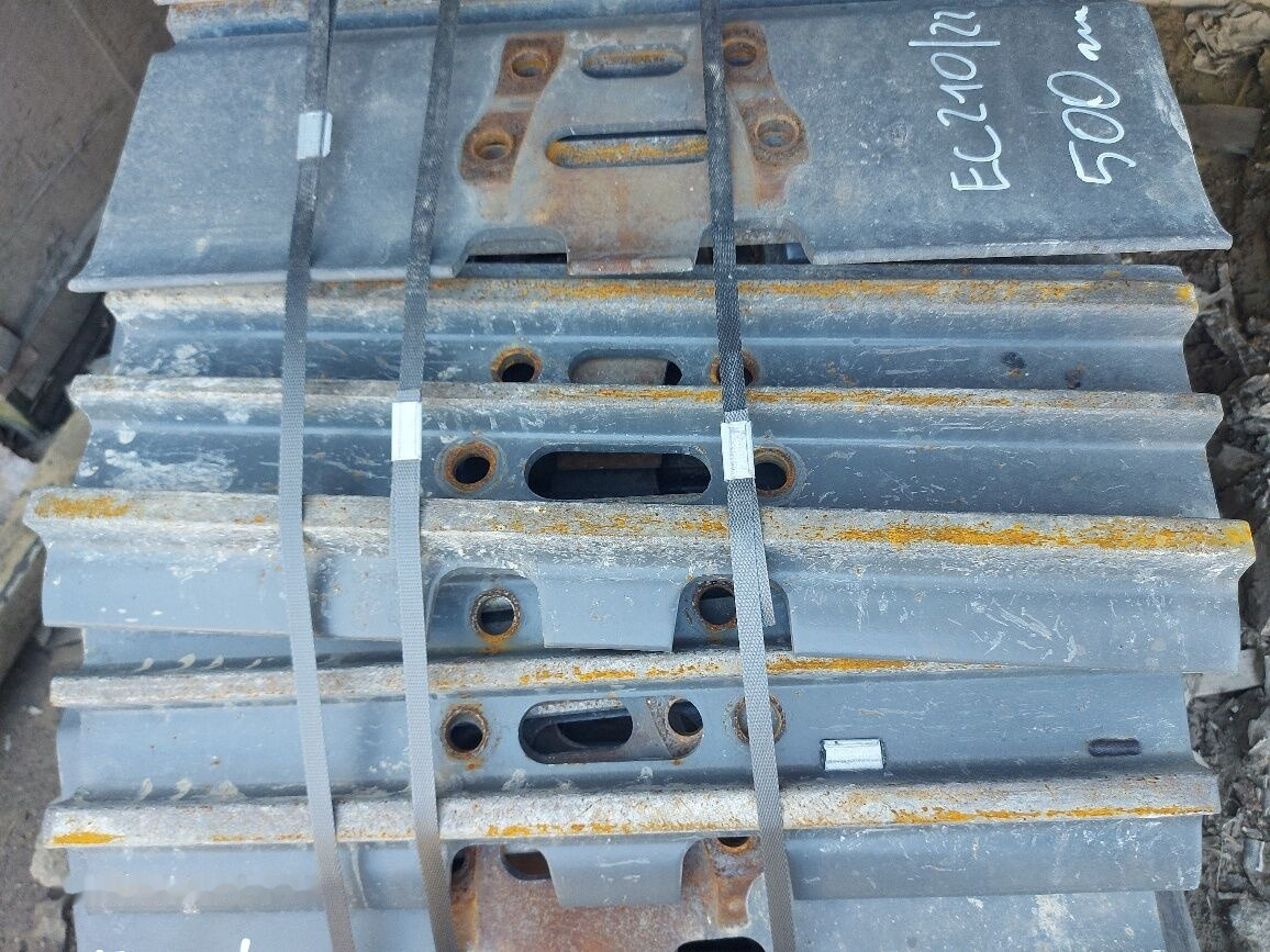 Grouser pads 600 mm Daewoo-Doosan DX225 NLC, Daewoo-Doosan Solar 220, Daewoo-Doosan Solar 225, Hitachi ZX180 LC, Hitachi ZX240, Hyundai HX180 HIGH WALKER, Komatsu PC150 LC, Komatsu PC160, Komatsu PC - Ролна за Багер: слика 2 Grouser pads 600 mm Daewoo-Doosan DX225 NLC, Daewoo-Doosan Solar 220, Daewoo-Doosan Solar 225, Hitachi ZX180 LC, Hitachi ZX240, Hyundai HX180 HIGH WALKER, Komatsu PC150 LC, Komatsu PC160, Komatsu PC - Ролна за Багер: слика 2