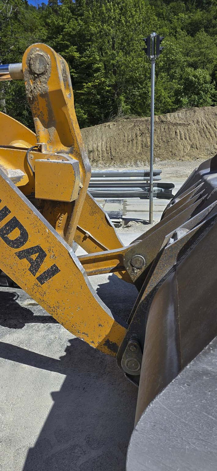 Hyundai HL970 - Натоварувач на тркала: слика 5 Hyundai HL970 - Натоварувач на тркала: слика 5