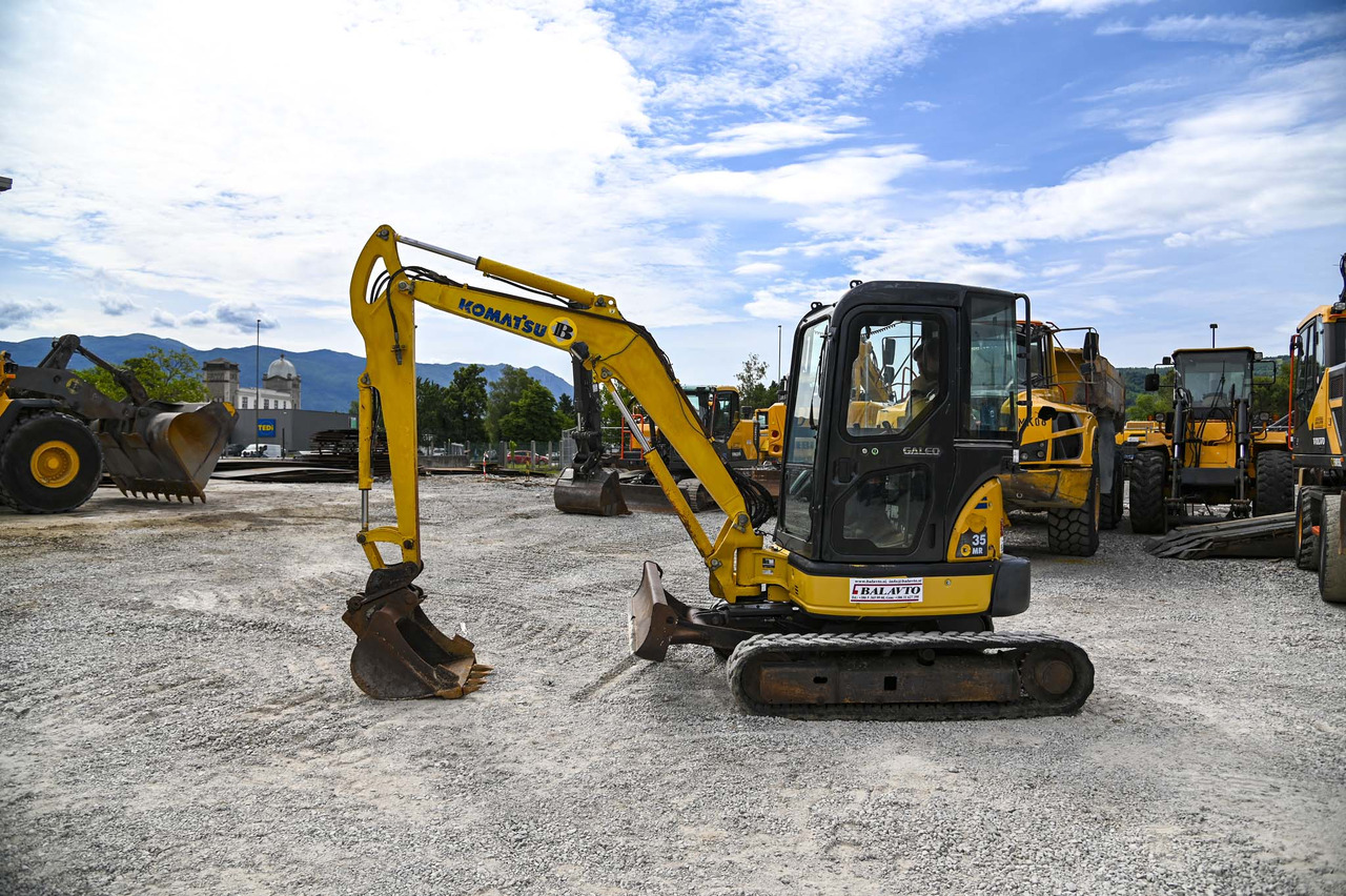 Komatsu PC35MR-2 - Мини багер: слика 3 Komatsu PC35MR-2 - Мини багер: слика 3