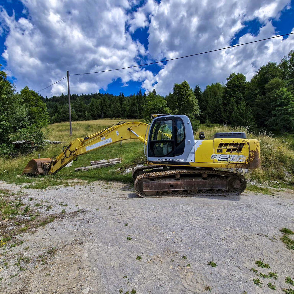 New Holland Kobelco E215 - Багер гасеничар: слика 1 New Holland Kobelco E215 - Багер гасеничар: слика 1
