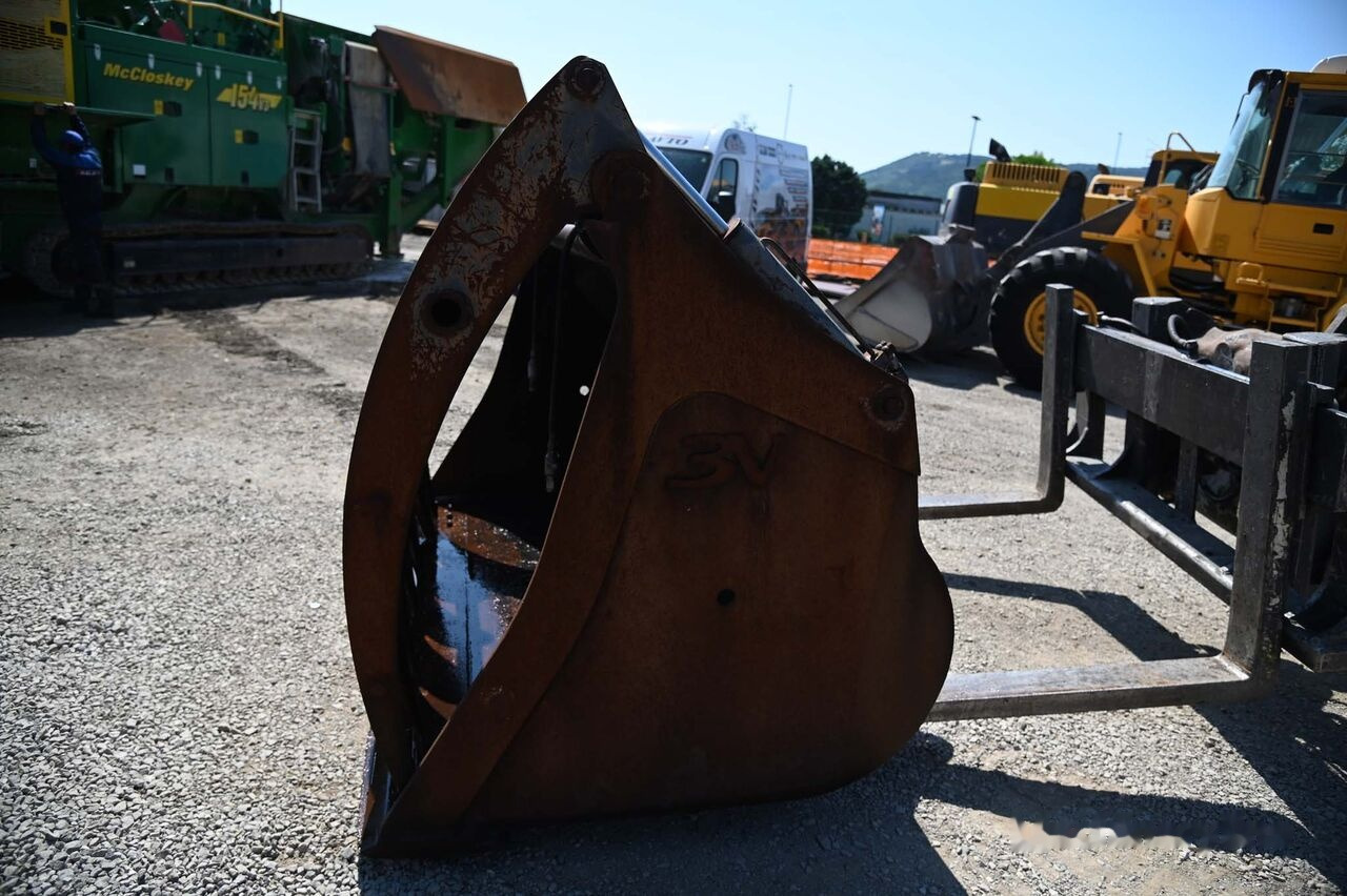 Trevi Benne loader bucket 2500 mm - Корпа за натоварувач: слика 3 Trevi Benne loader bucket 2500 mm - Корпа за натоварувач: слика 3