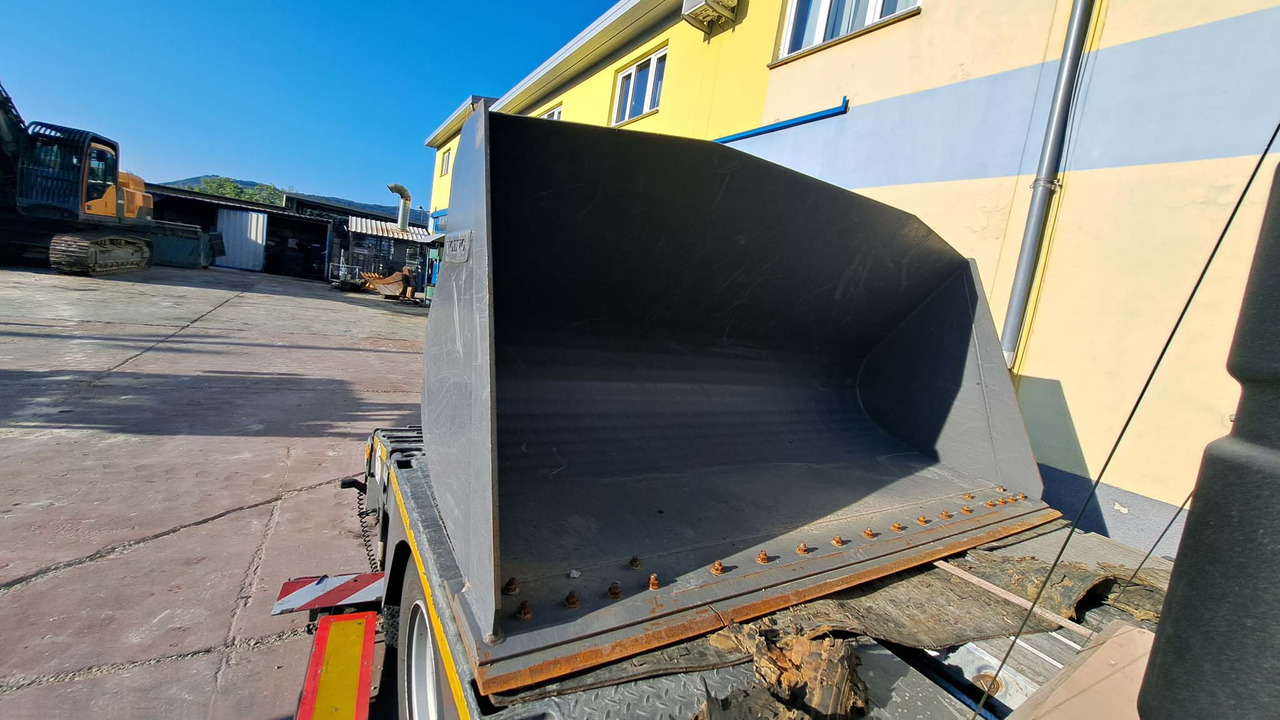 VOLVO 2500 mm for 12-15 ton wheel loaders - Корпа за натоварувач: слика 1 VOLVO 2500 mm for 12-15 ton wheel loaders - Корпа за натоварувач: слика 1