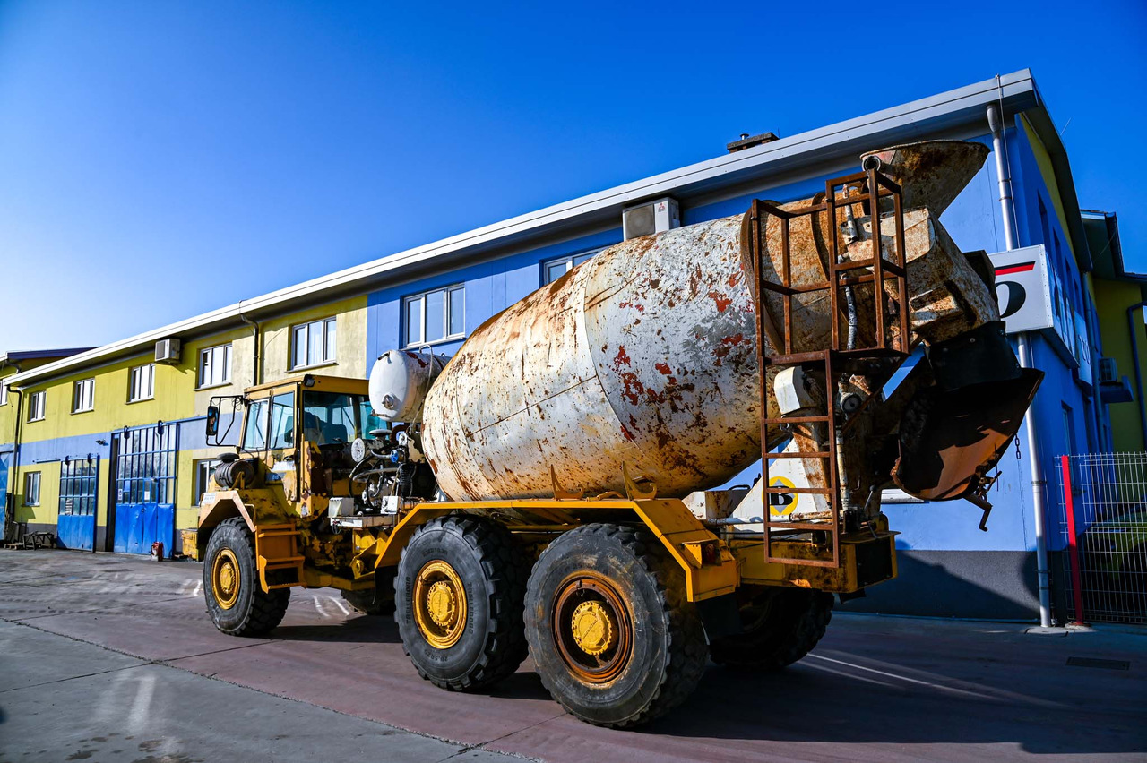 VOLVO A25C 6X6 - Камион миксер за бетон: слика 4 VOLVO A25C 6X6 - Камион миксер за бетон: слика 4
