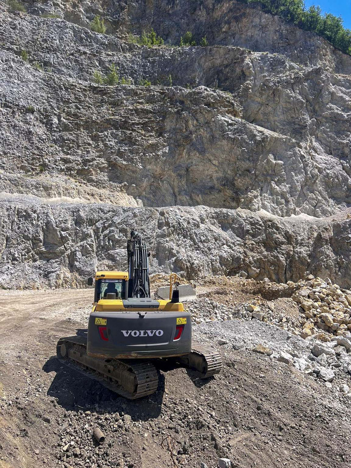 VOLVO EC220D - Багер гасеничар: слика 3 VOLVO EC220D - Багер гасеничар: слика 3