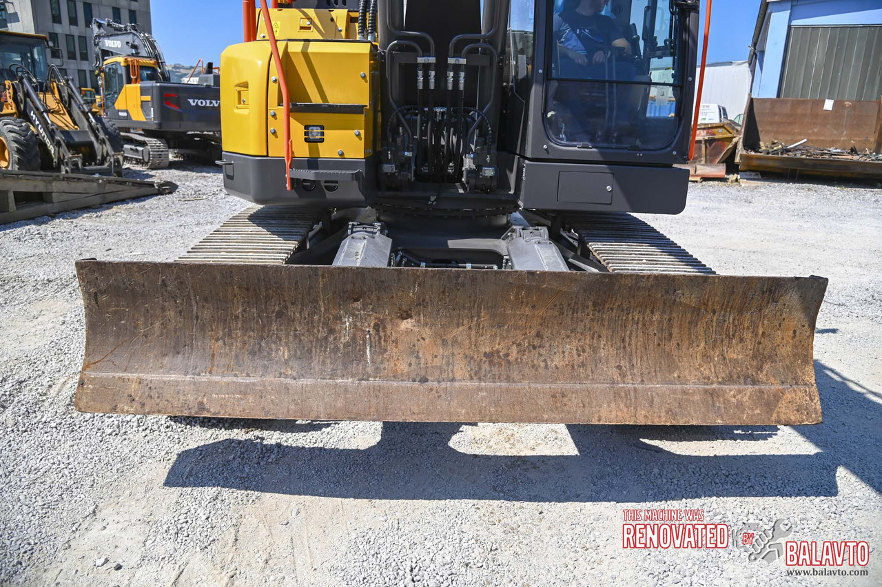 Багер гасеничар VOLVO ECR235EL: слика 44