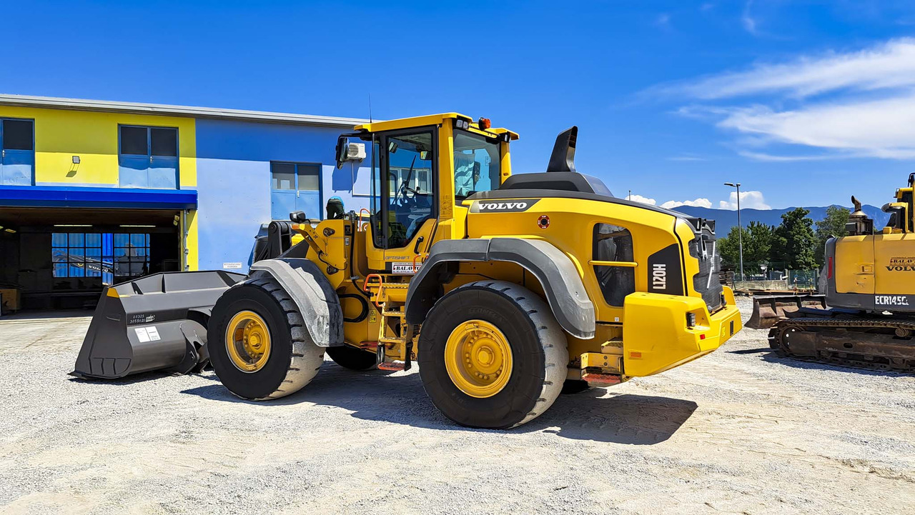 VOLVO L120H - Натоварувач на тркала: слика 4 VOLVO L120H - Натоварувач на тркала: слика 4