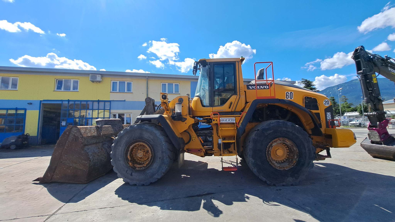VOLVO L150H - Натоварувач на тркала: слика 1 VOLVO L150H - Натоварувач на тркала: слика 1