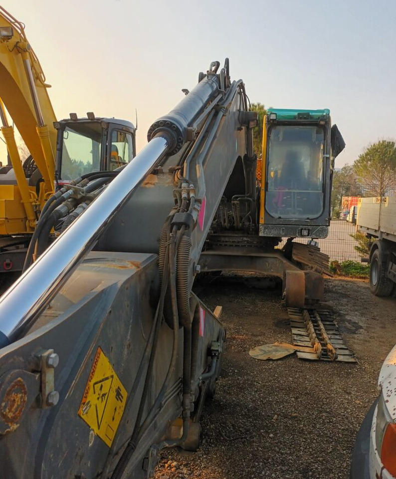 Багер гасеничар Volvo EC210BNL: слика 8