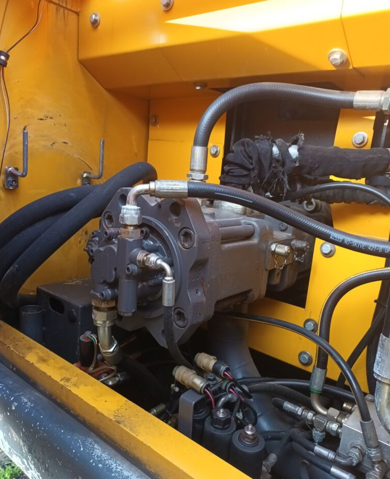 Багер гасеничар Volvo EC210BNL: слика 7