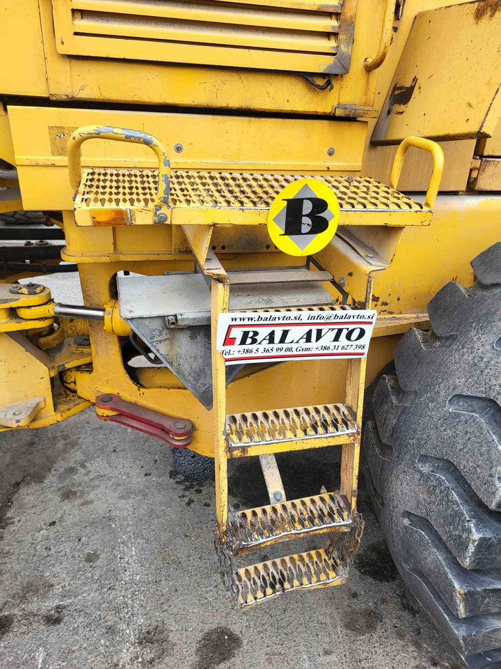 Volvo steps - Праг за стапнување за Натоварувач: слика 2 Volvo steps - Праг за стапнување за Натоварувач: слика 2