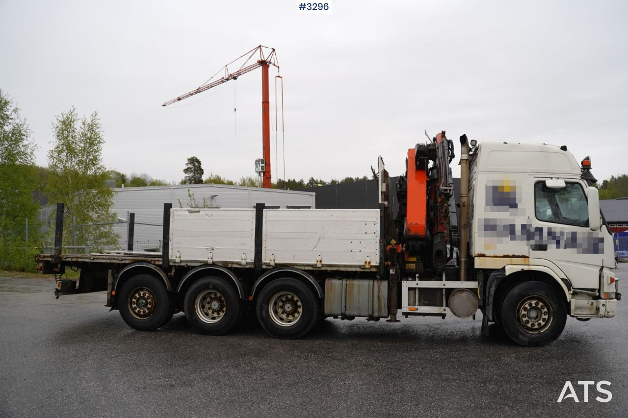 Камион со кран, Камион со платформа Crane Truck Volvo FM12-39 8X4*4 (SEE VIDEO): слика 9