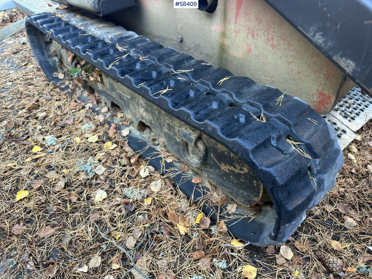 Ditch witch SK650 - Компактен натоварувач со гасеници: слика 3 Ditch witch SK650 - Компактен натоварувач со гасеници: слика 3