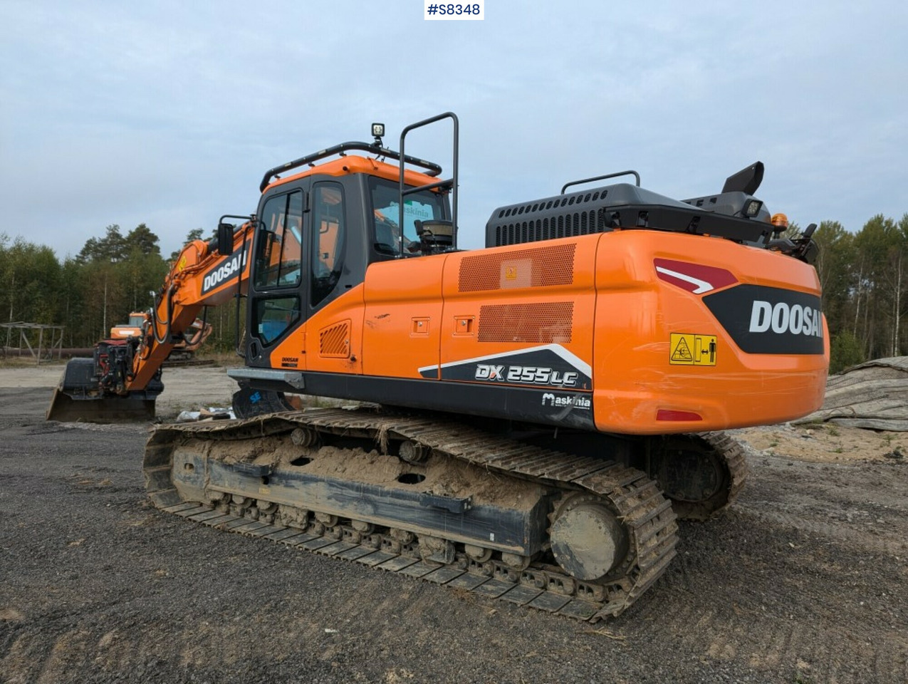 Doosan DX255LC Tiltrotator and buckets (SEE VIDEO) - Багер гасеничар: слика 2 Doosan DX255LC Tiltrotator and buckets (SEE VIDEO) - Багер гасеничар: слика 2