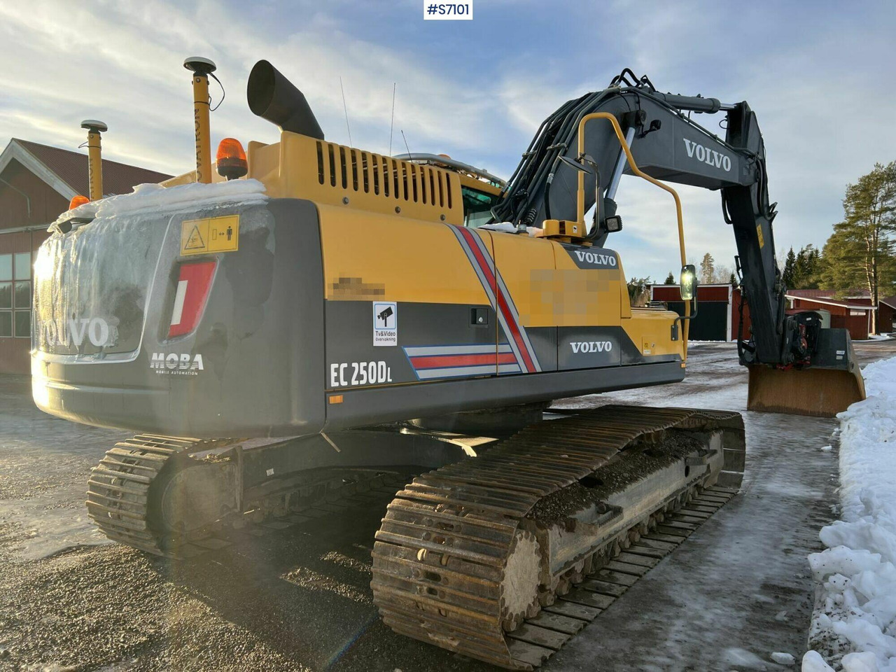 Excavator Volvo EC250DL - Багер гасеничар: слика 3 Excavator Volvo EC250DL - Багер гасеничар: слика 3