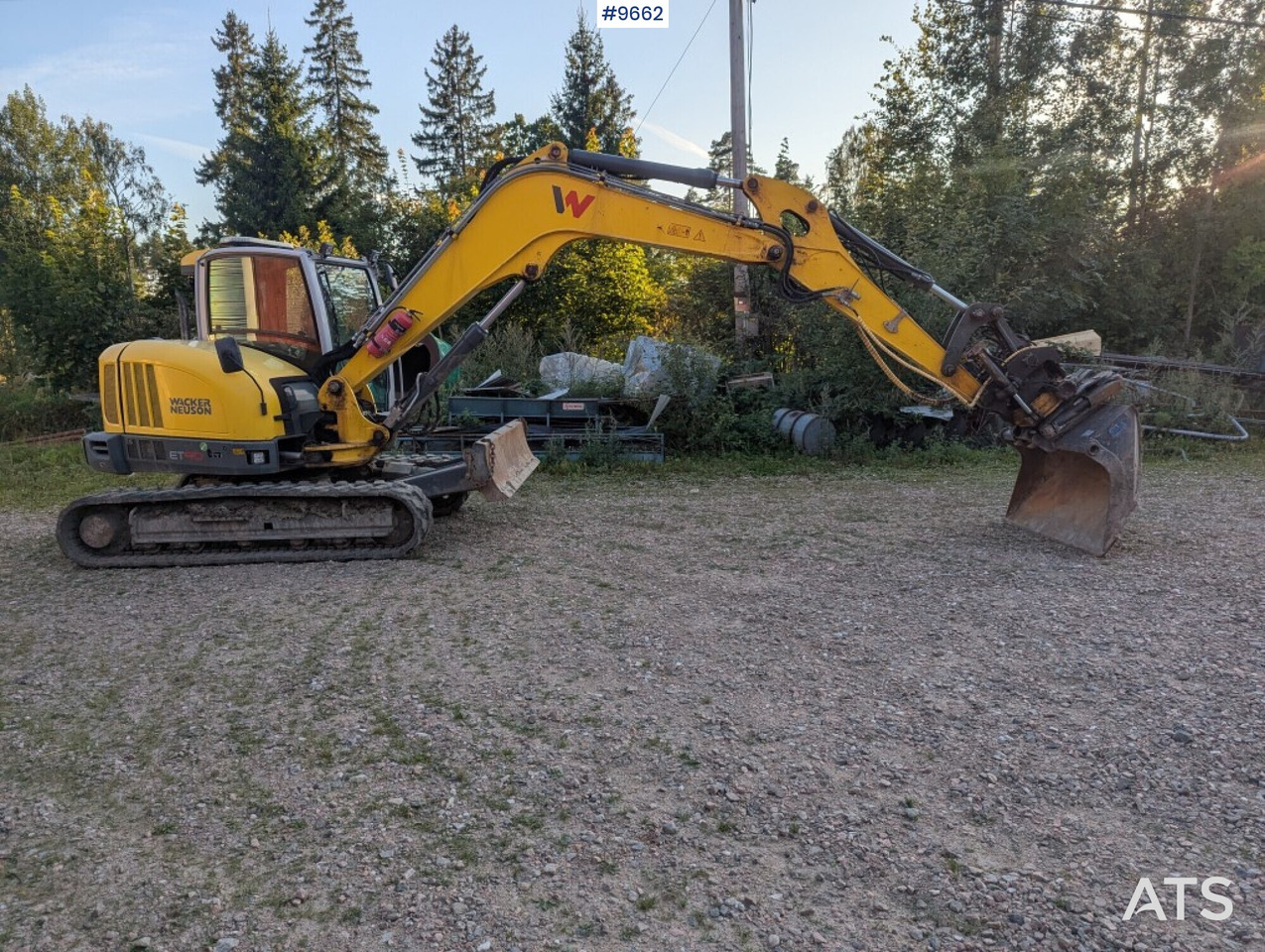 Excavator Wacker Neuson ET90, Tiltrotator, buckets (Video) - Багер гасеничар: слика 1 Excavator Wacker Neuson ET90, Tiltrotator, buckets (Video) - Багер гасеничар: слика 1
