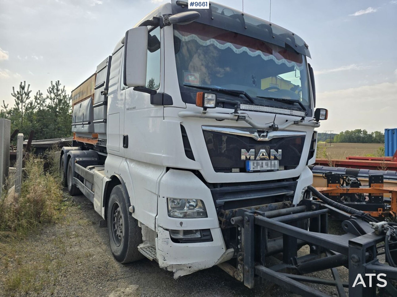 Hooklift Truck MAN TGX 25.500 - Камион со кука за подигање: слика 2 Hooklift Truck MAN TGX 25.500 - Камион со кука за подигање: слика 2