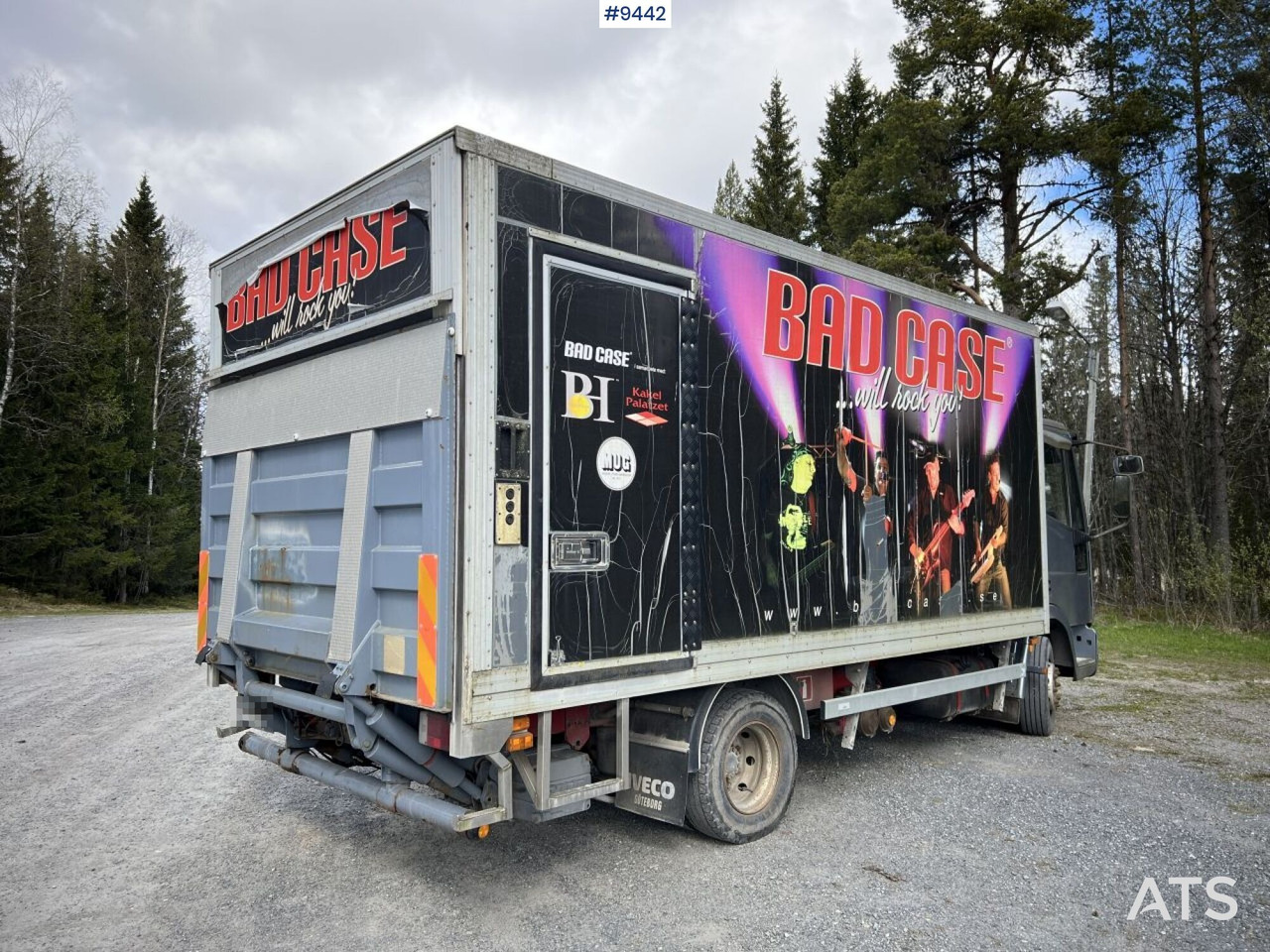 IVECO 85 E18 Box Truck with tail lift (VIDEO) - Камион сандучар: слика 3 IVECO 85 E18 Box Truck with tail lift (VIDEO) - Камион сандучар: слика 3