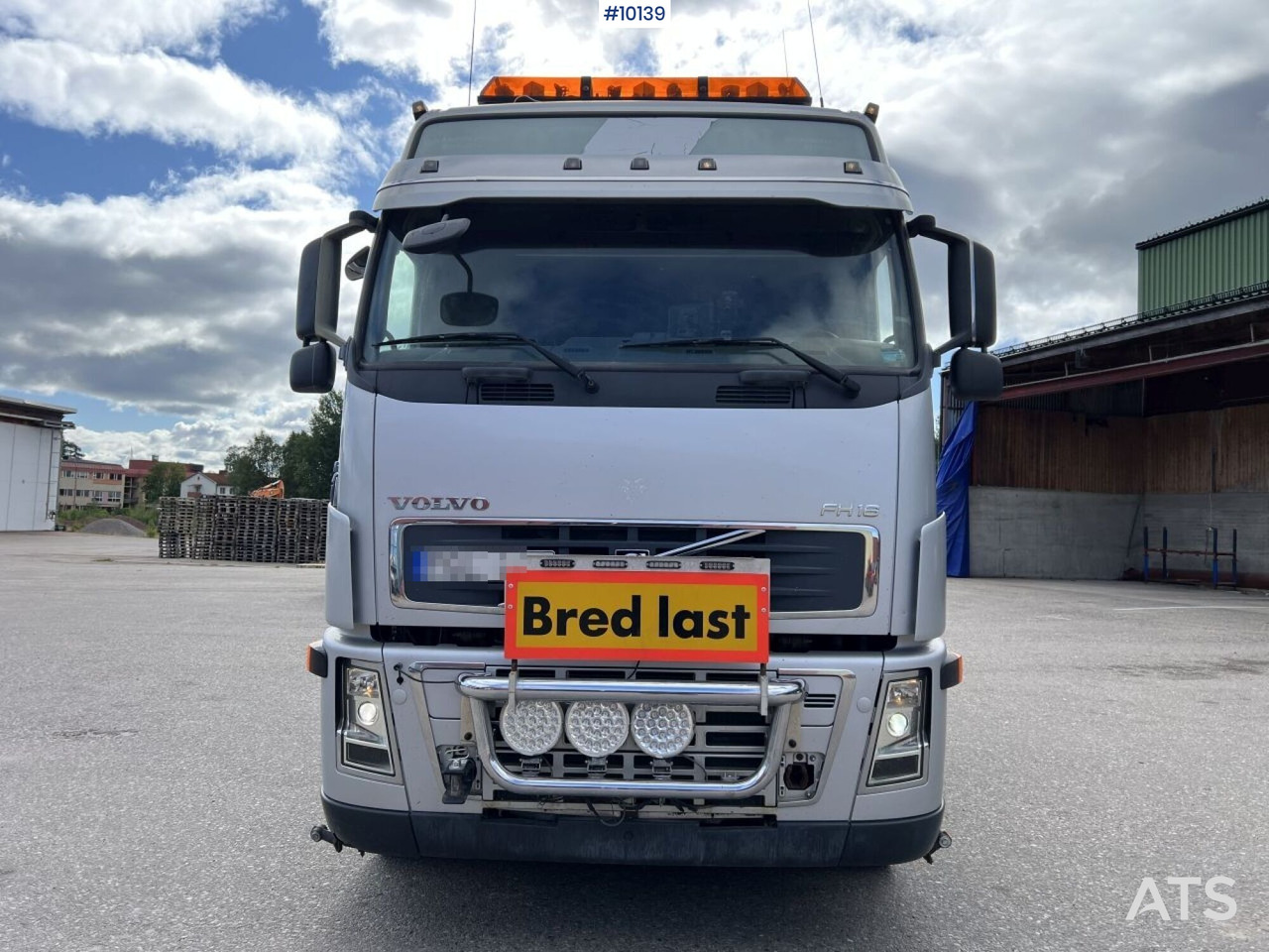 Volvo FH16 5-axle tractor unit 10x4 - Камион влекач: слика 3 Volvo FH16 5-axle tractor unit 10x4 - Камион влекач: слика 3